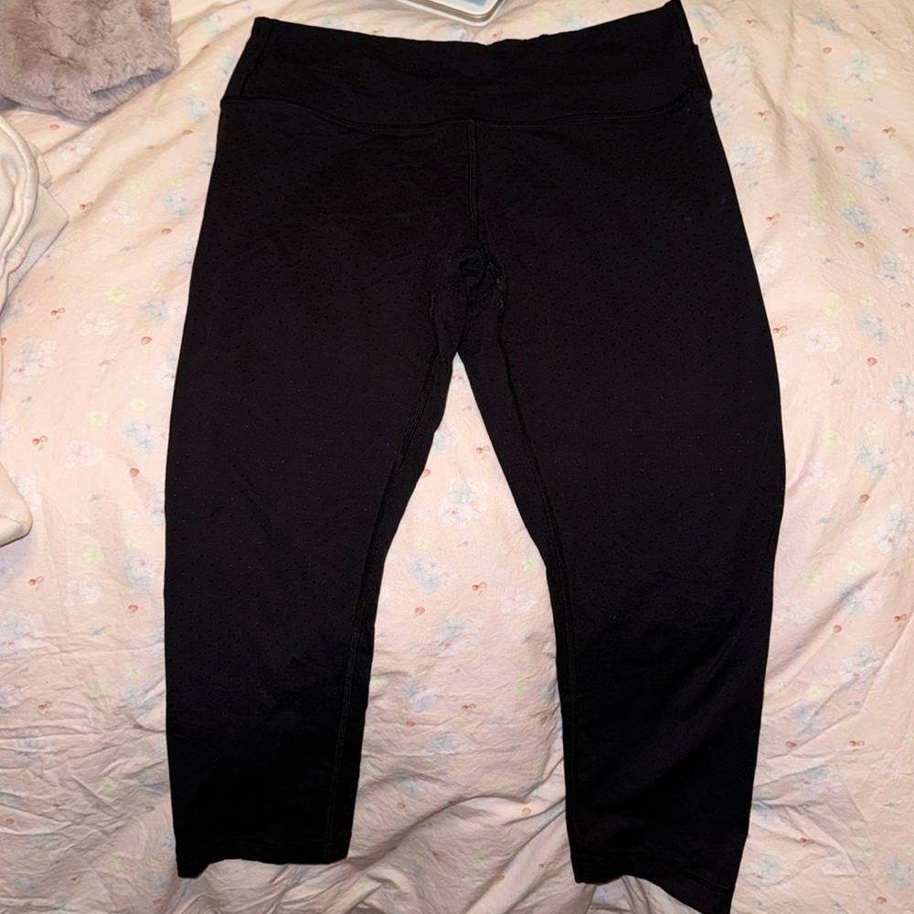 lululemon black polka dot leggings